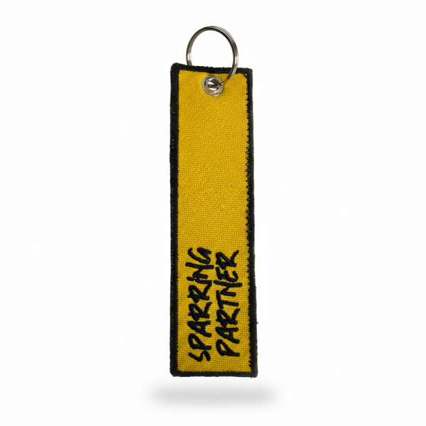 0ds0z50tvy-5.png Brelok Karate Kyokushin Żółty - haftowany