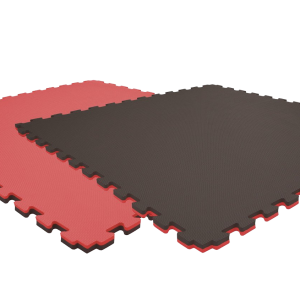 Tatami puzzlowe EVA 4 cm – czarno-czerwone, 100 × 100 cm - NA ZAMÓWIENIE