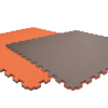 xsu4b4bekw-matapomaranczowoszara100x1002cm.png Tatami puzzlowe EVA 2 cm – szaro-pomarańczowe, 100 × 100 cm